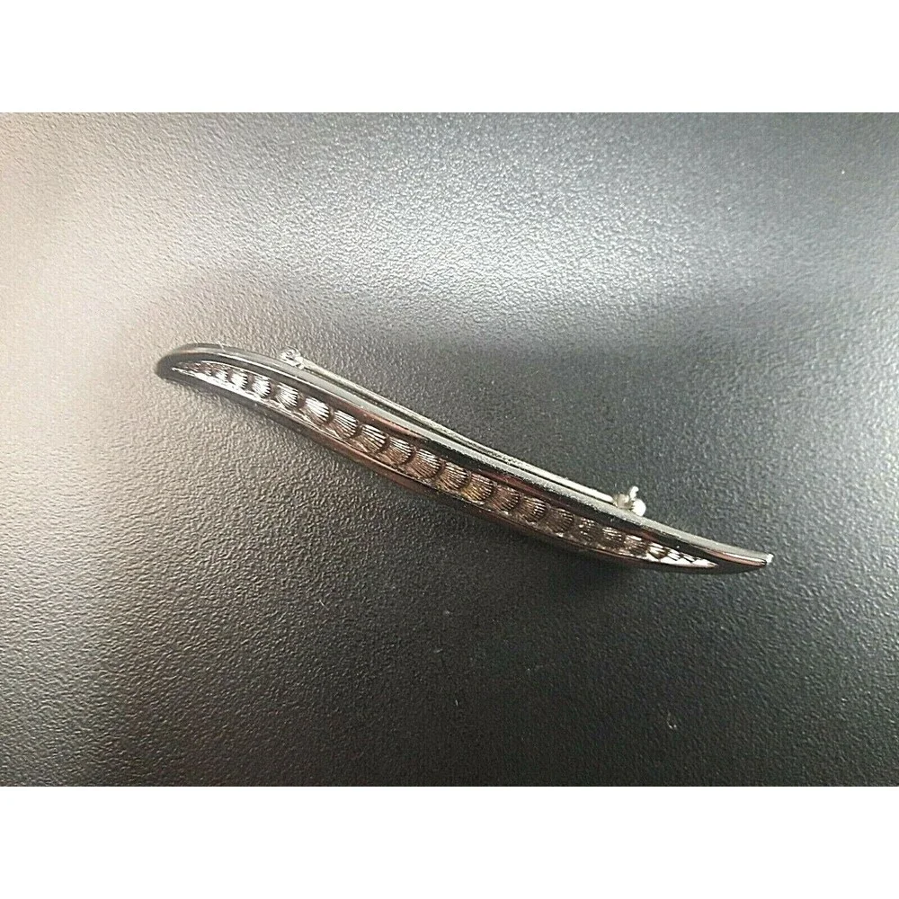 MONET Signed Textured Sliver Long Leaf Brooch Pin .25